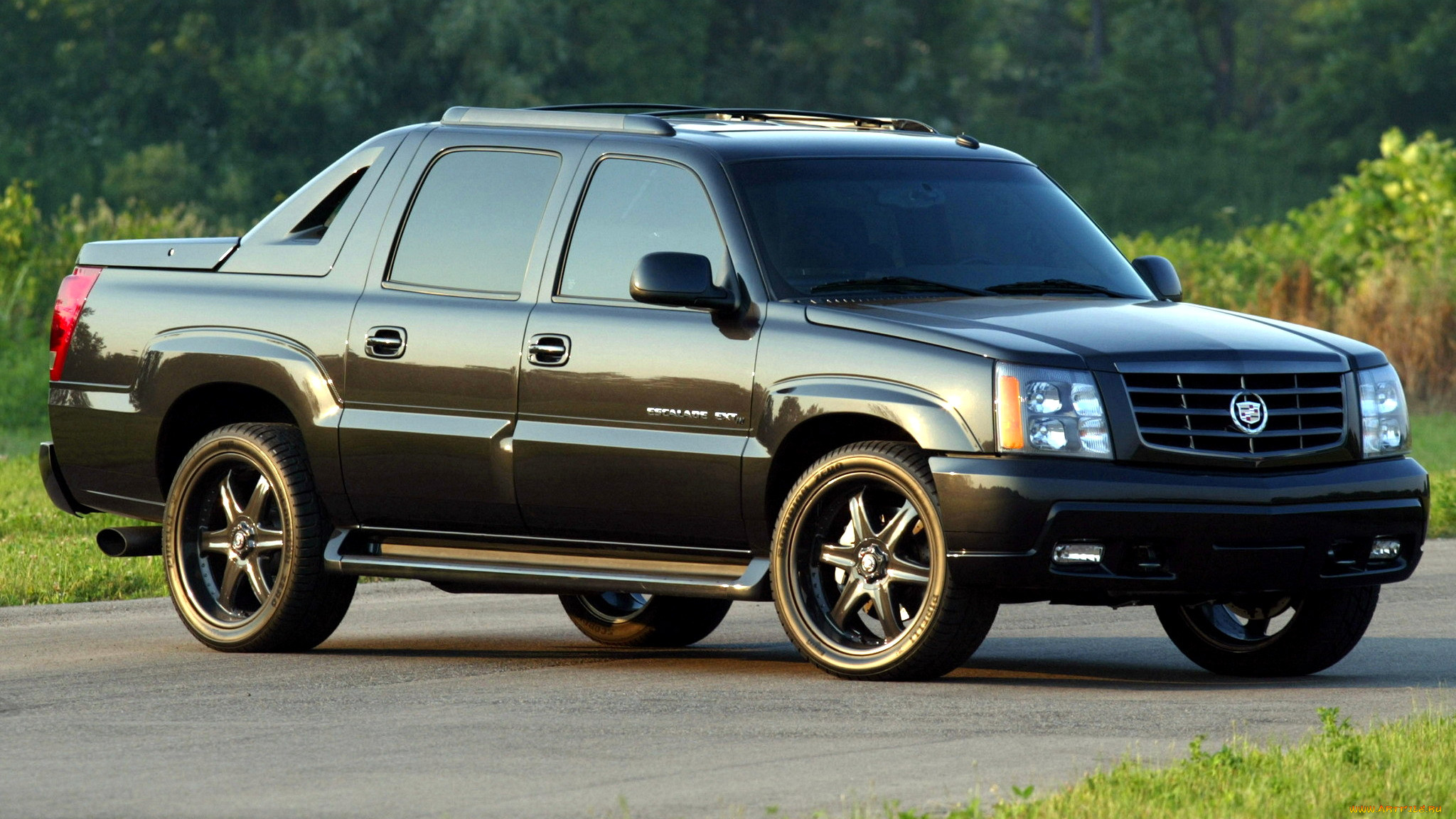 Cadillac Escalade 2013 Lifted